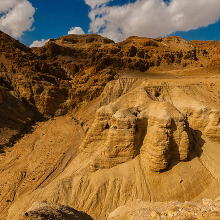 THE STORY OF THE DEAD SEA SCROLLS